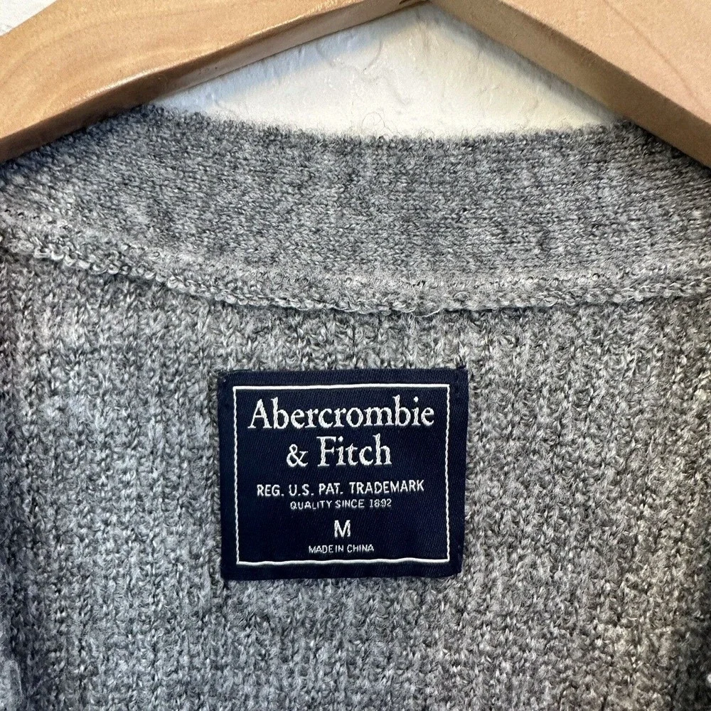Abercrombie & Fitch A&F Womens Acrylic Knit Button Front Sweater Cardigan Medium